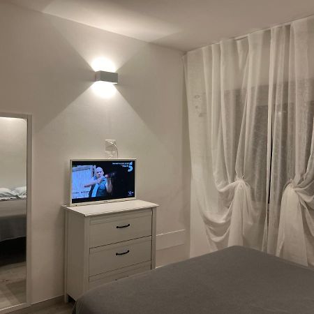 Apartamento Giulietta E Romeo Verona Exterior foto